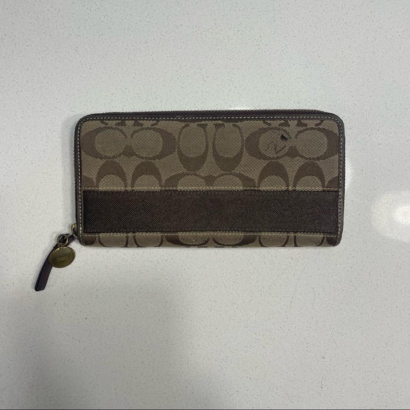 Coach Wallet - Picture 3 of 3